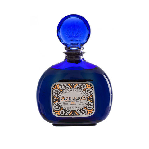 Tequila Los Azulejos Añejo Cobalto